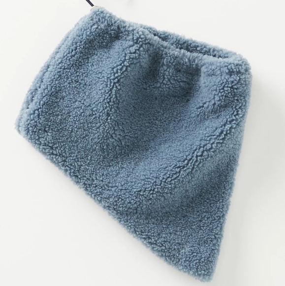 Anthropologie Accessories - NWT Anthropologie Baby Blue Sherpa Snood Neck Warmer